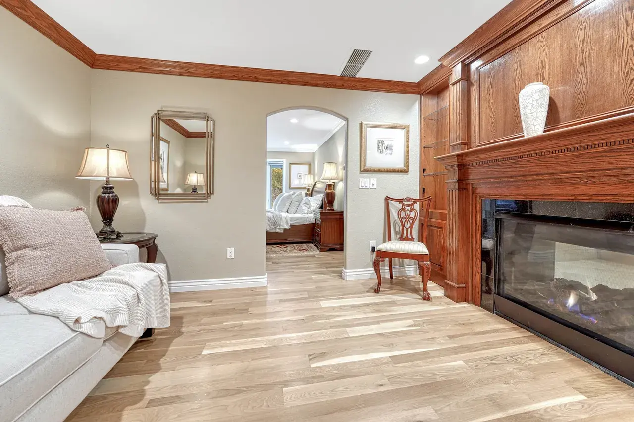 735 S Bear Paw Ln, Colorado Springs, CO 80906