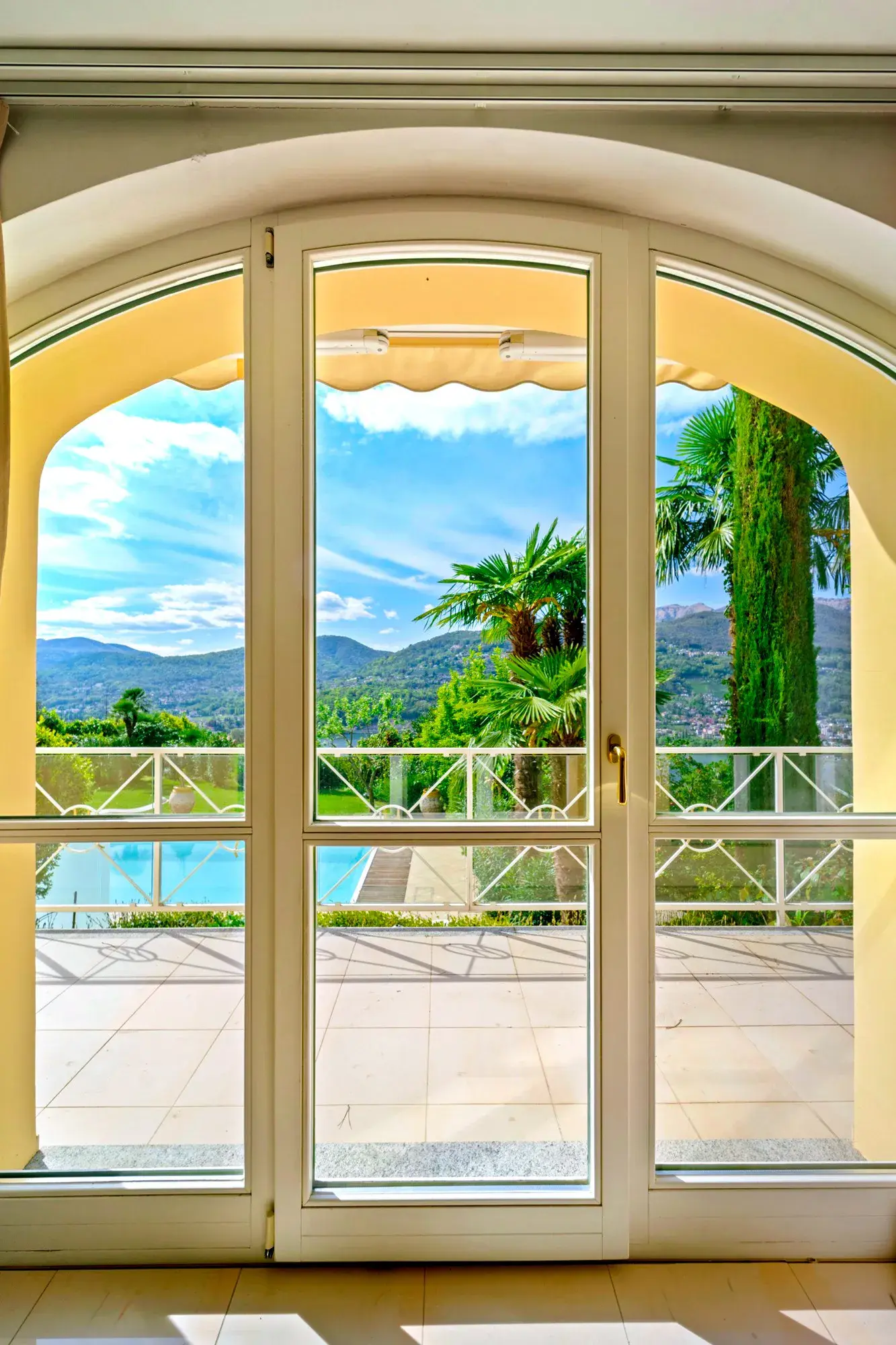 Laura Aguilera Villa With Stunning Views Of Lake Lugano And Extensive Private Grounds