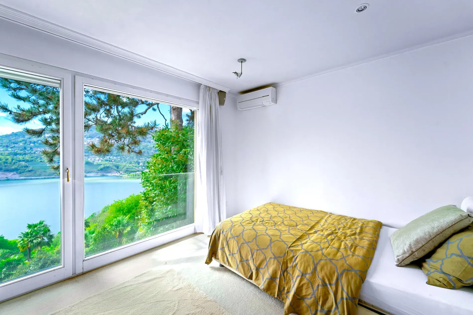 Laura Aguilera Villa With Stunning Views Of Lake Lugano And Extensive Private Grounds