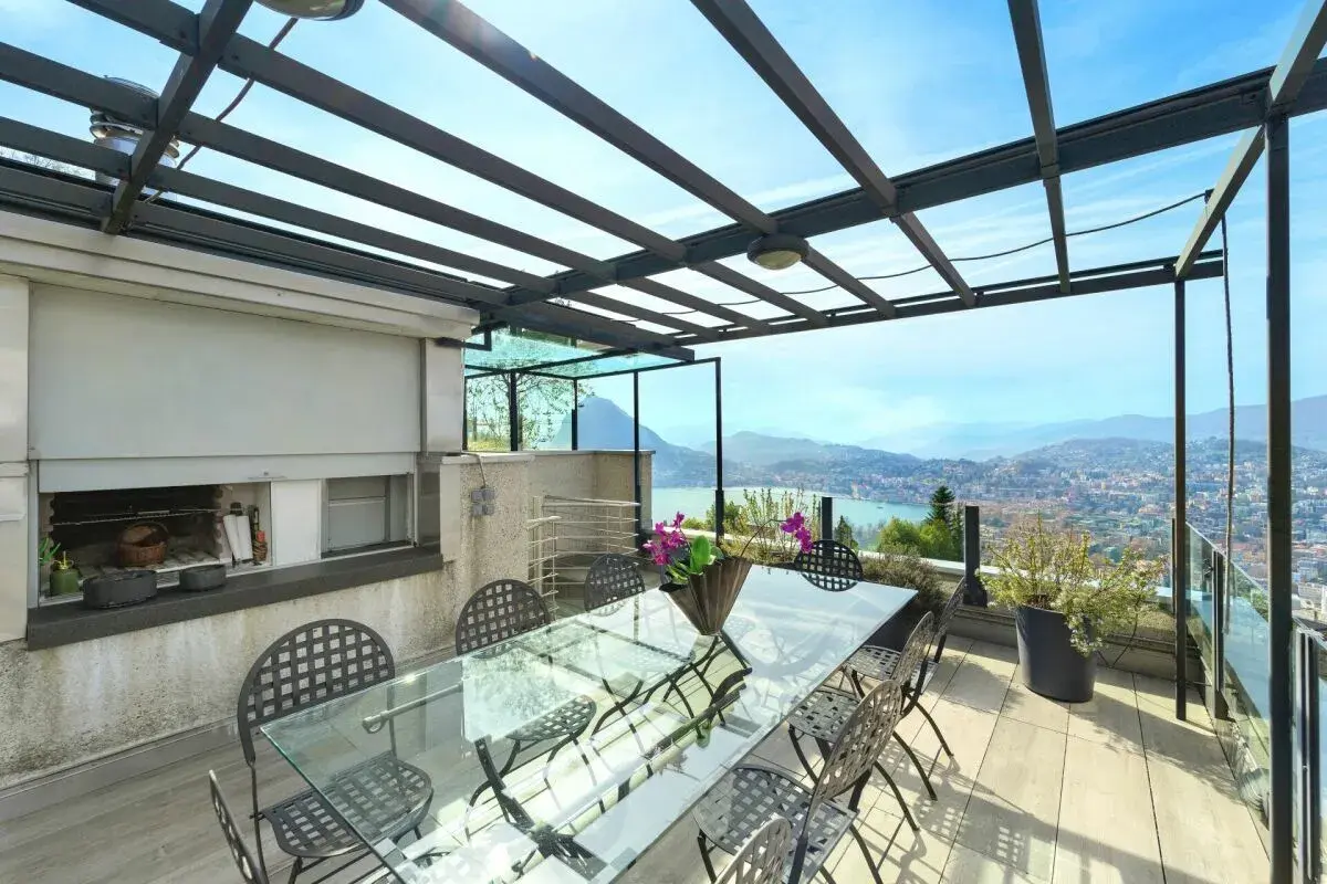 Lugano, Aldesago: Penthouse With Lake View Terrace, 5.5 Rooms