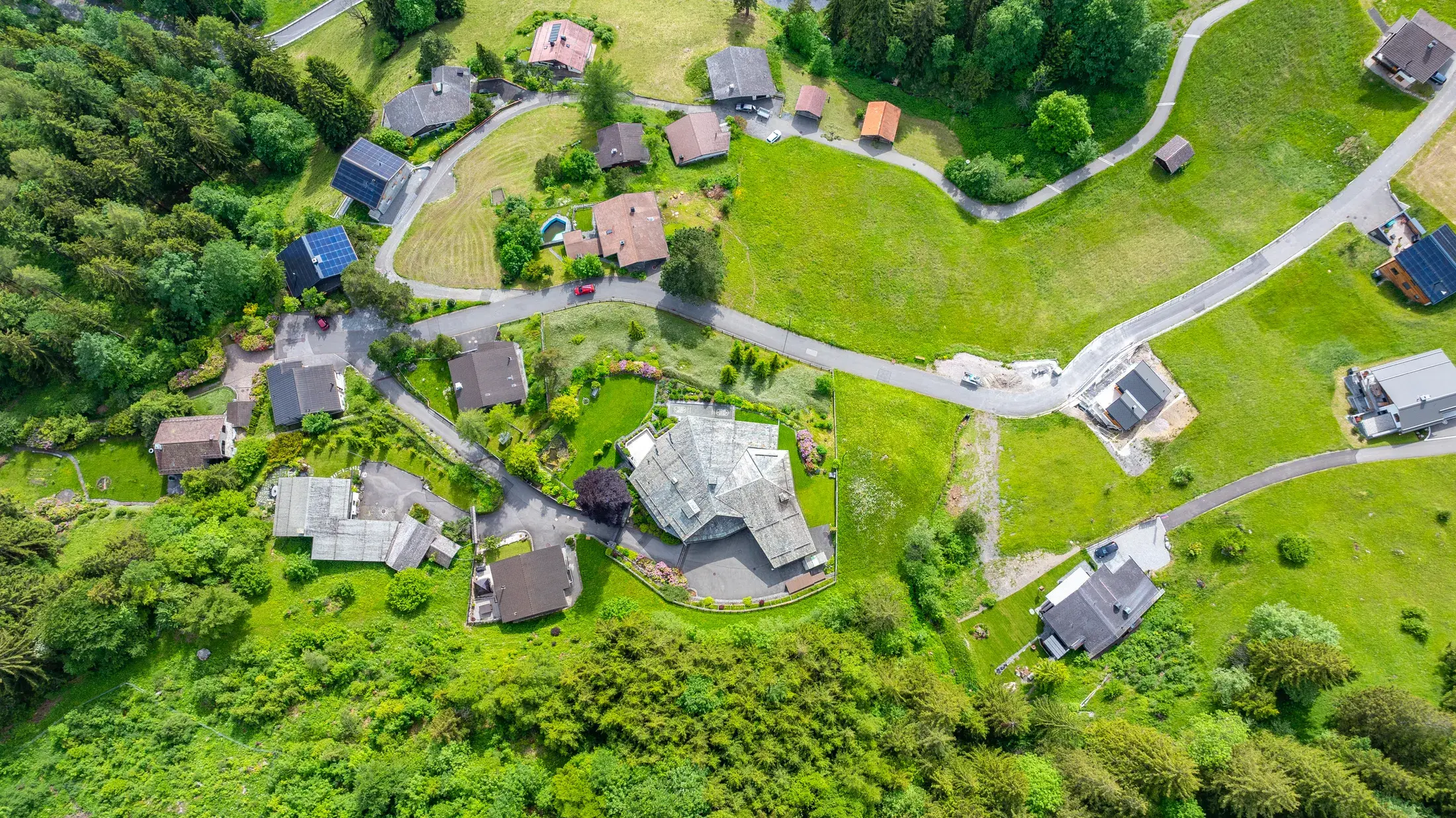 Laura Aguilera Royal Residence With Breathtaking Views