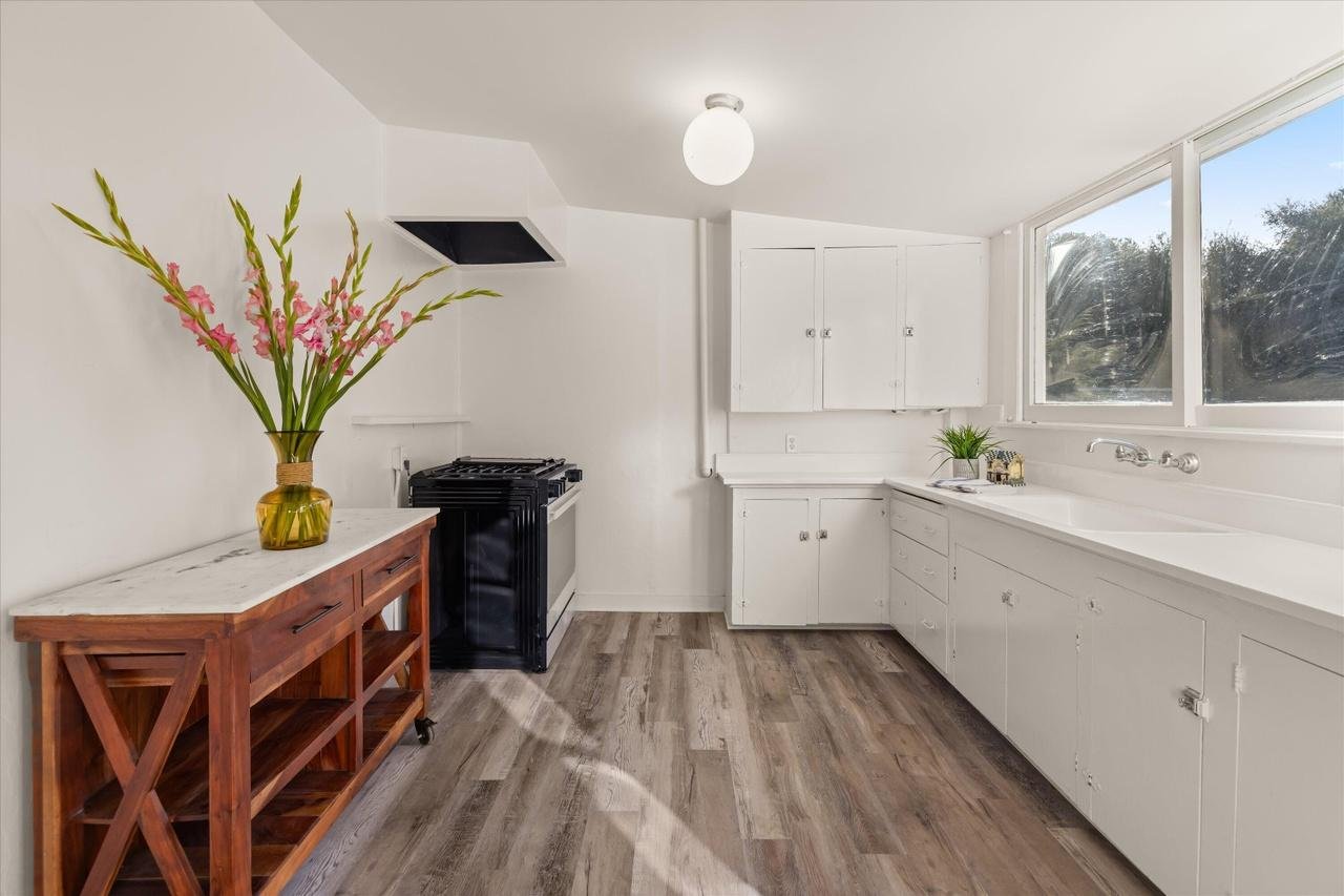 1465 S Jameson Ln, Montecito, CA 93108