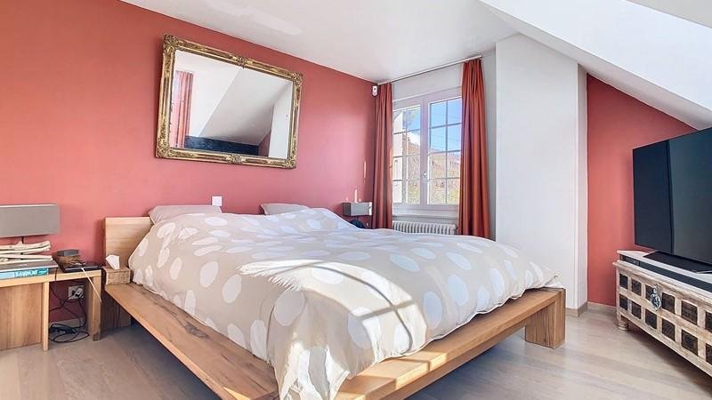 Laura Aguilera Unique property of 6.5 rooms just a moment from the town of Cully