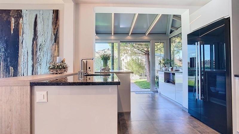 Laura Aguilera Unique property of 6.5 rooms just a moment from the town of Cully