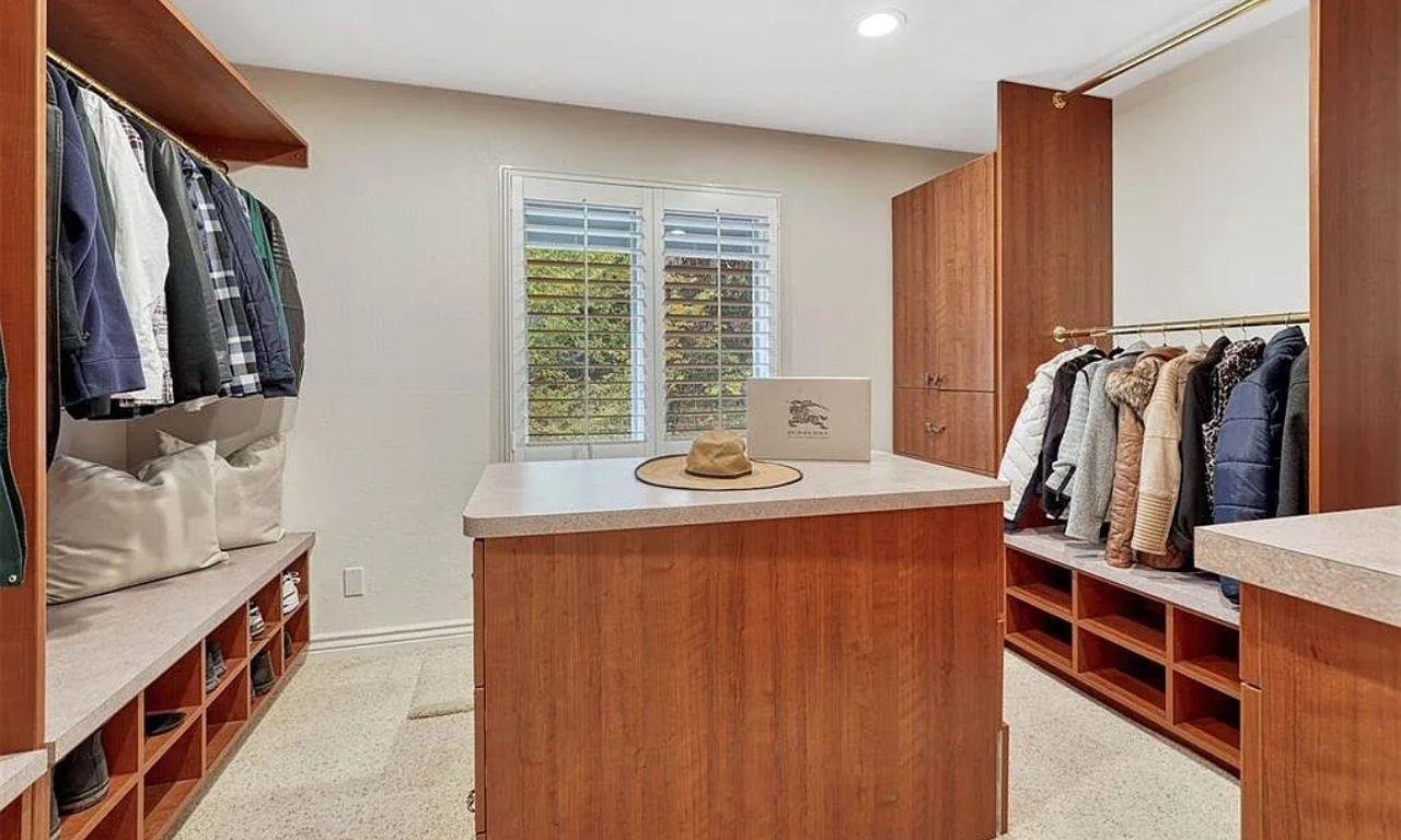 735 S Bear Paw Ln, Colorado Springs, CO 80906