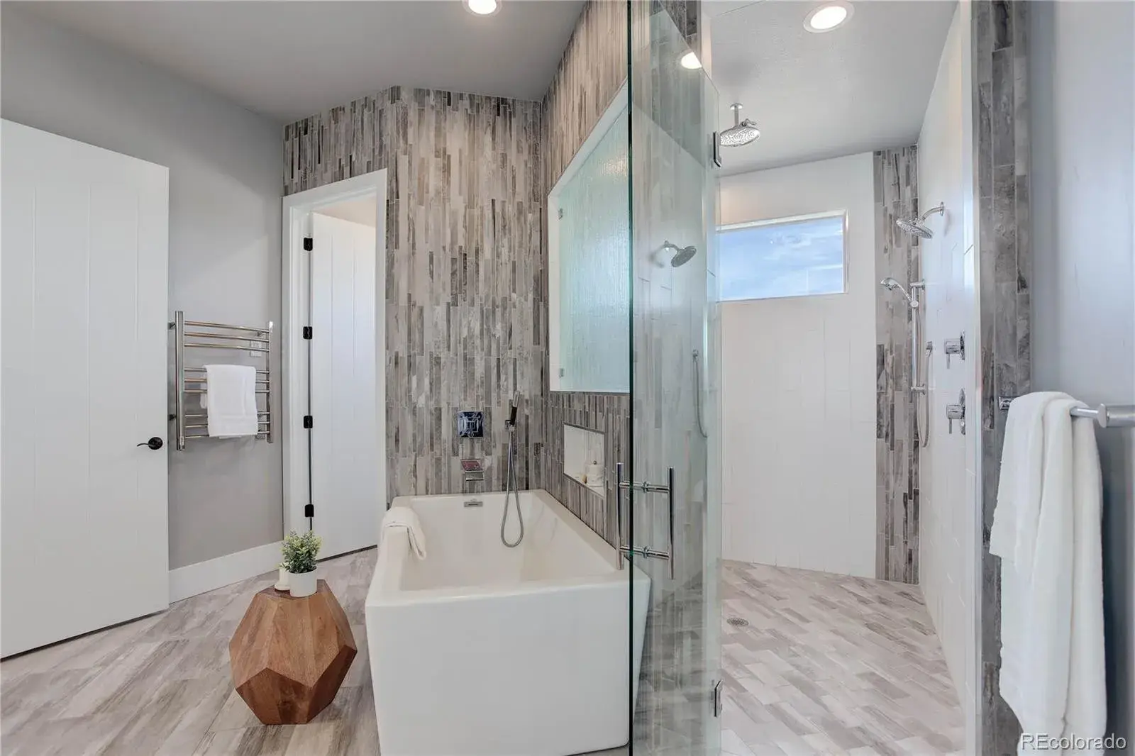 18320 Table Rock Rd, Colorado Springs, CO 80908