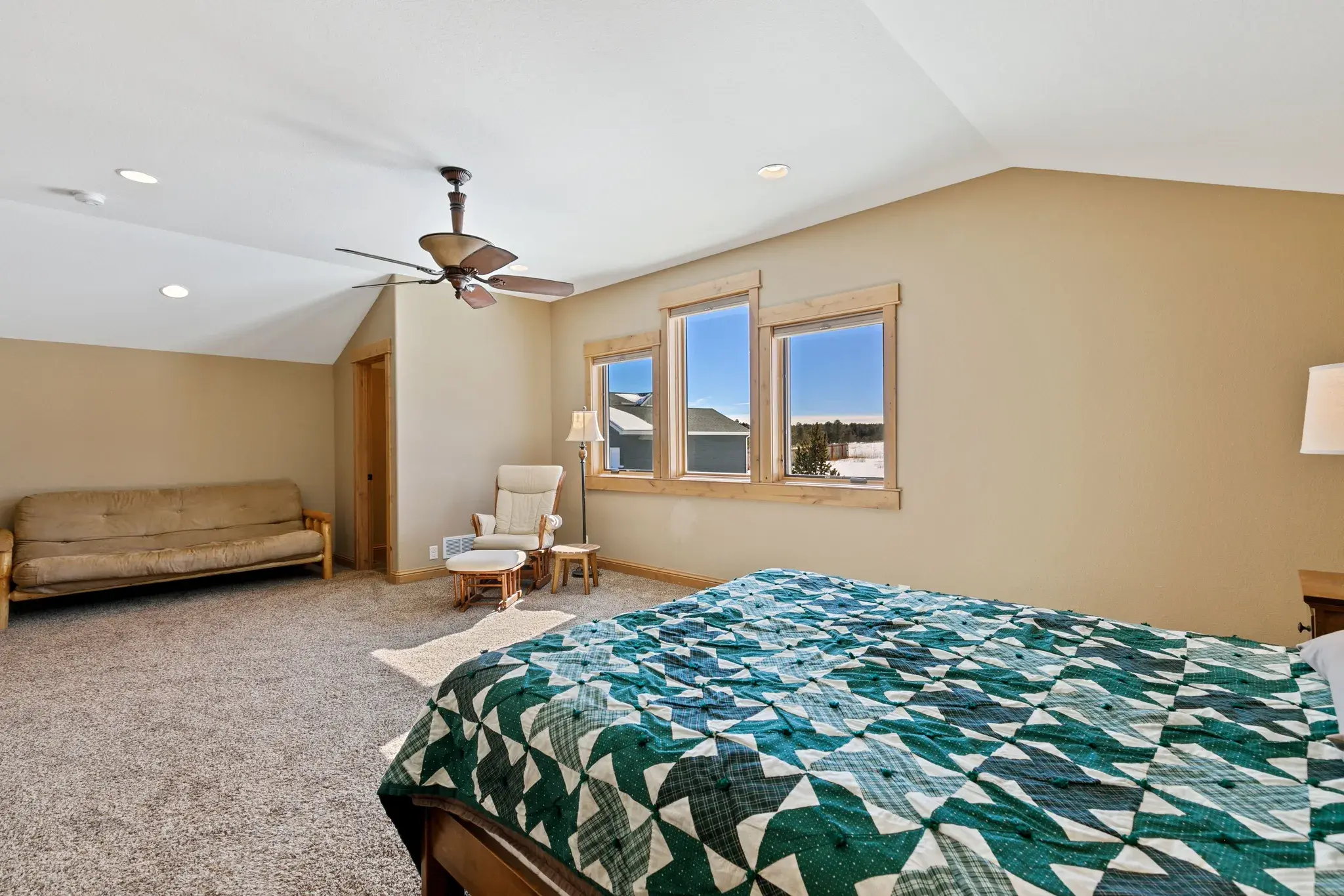 18320 Table Rock Rd, Colorado Springs, CO 80908