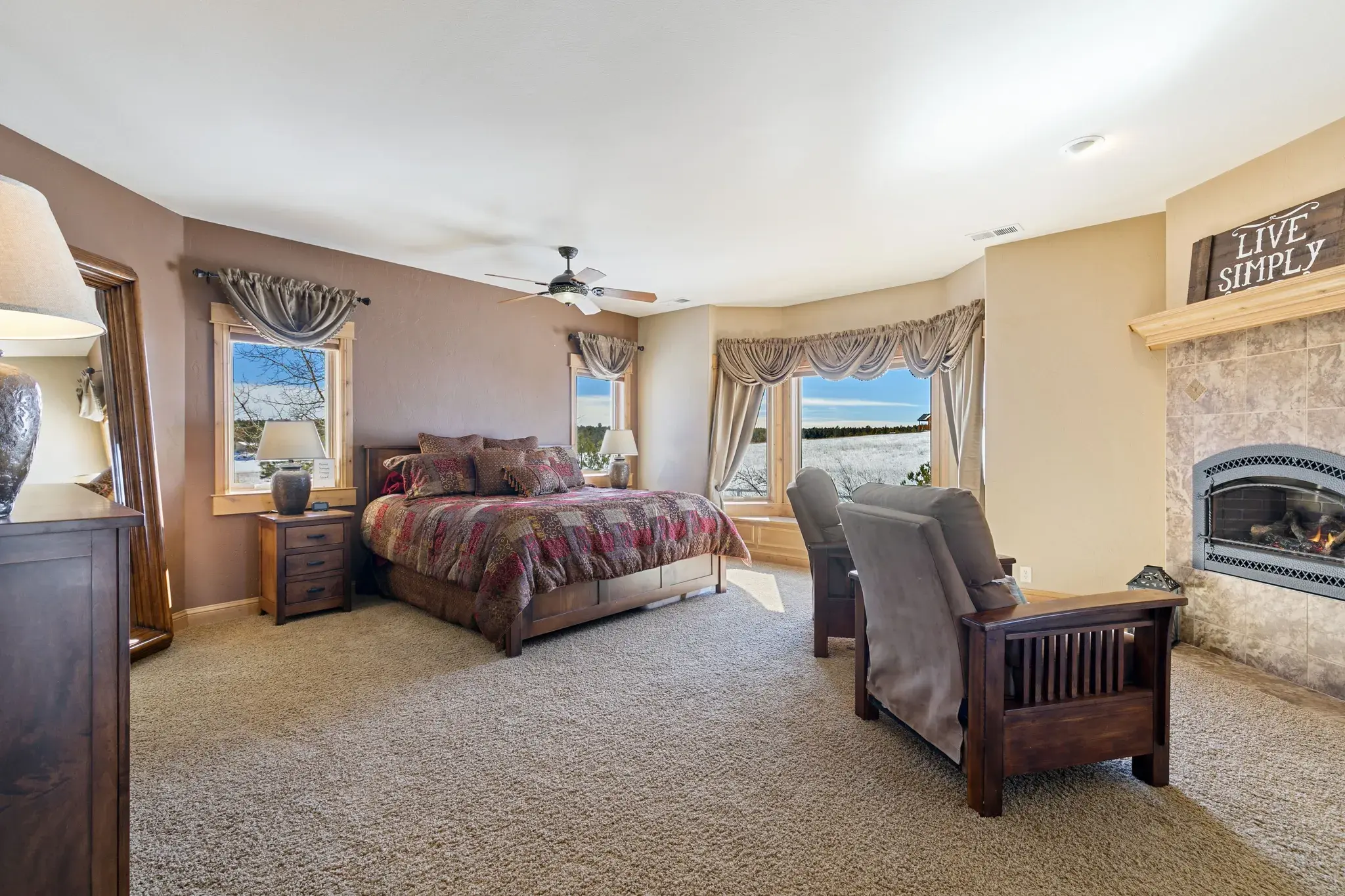 18320 Table Rock Rd, Colorado Springs, CO 80908