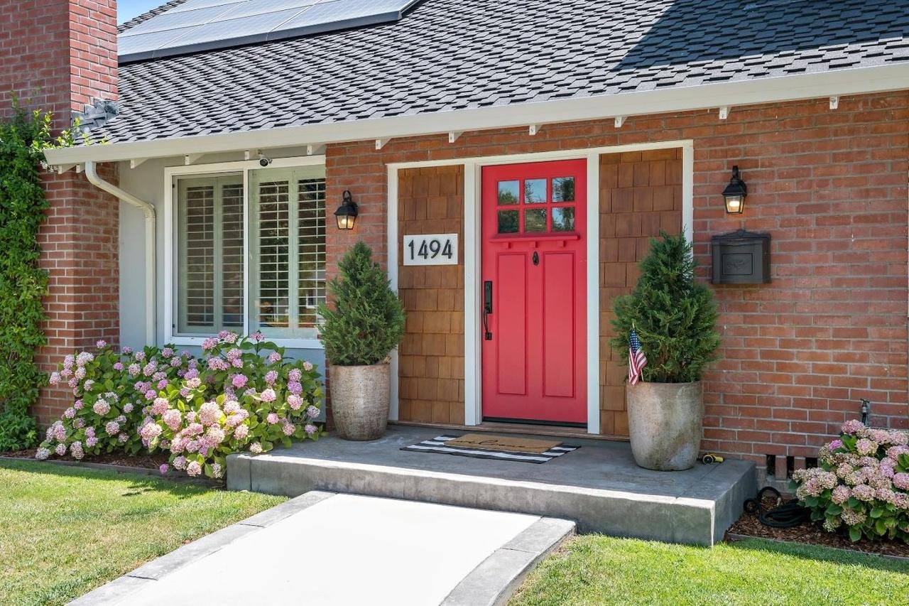 Laura Aguilera 1494 Gerhardt Ave, SAN JOSE, CA 95125